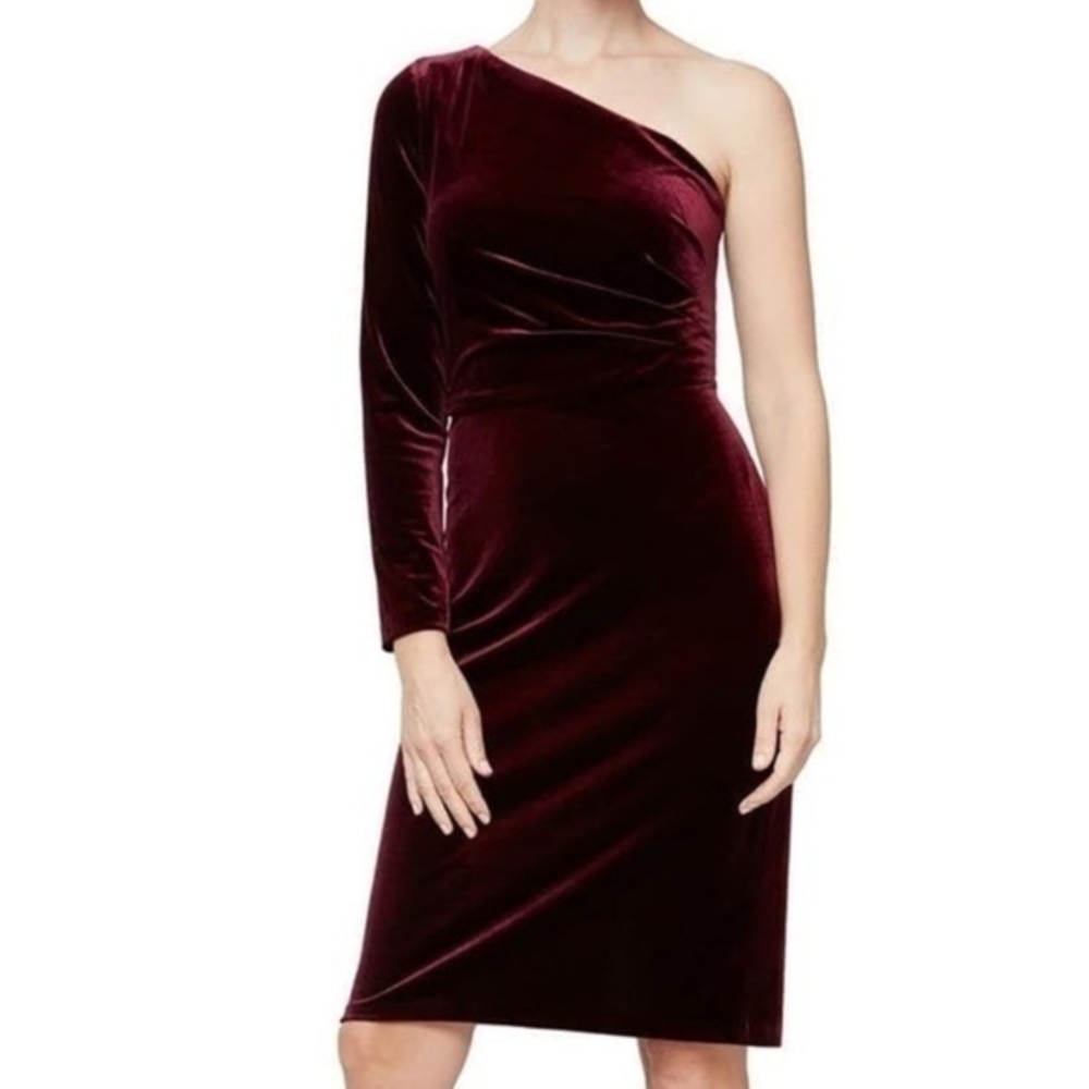 Alex &‎ Eve. One shoulder sheath dress.